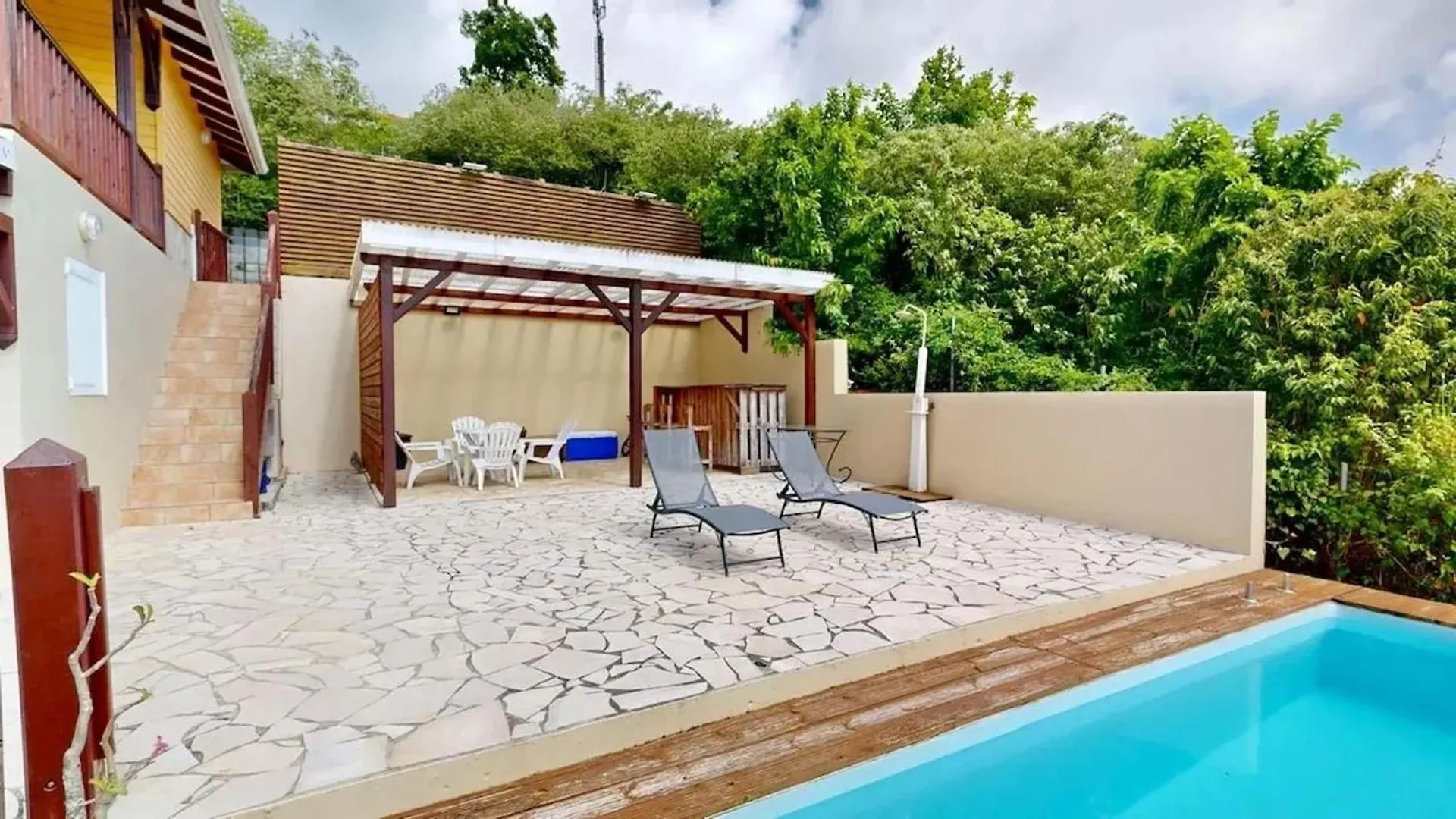 Daire Studio Charmant A Riviere-Pilote Avec Piscine